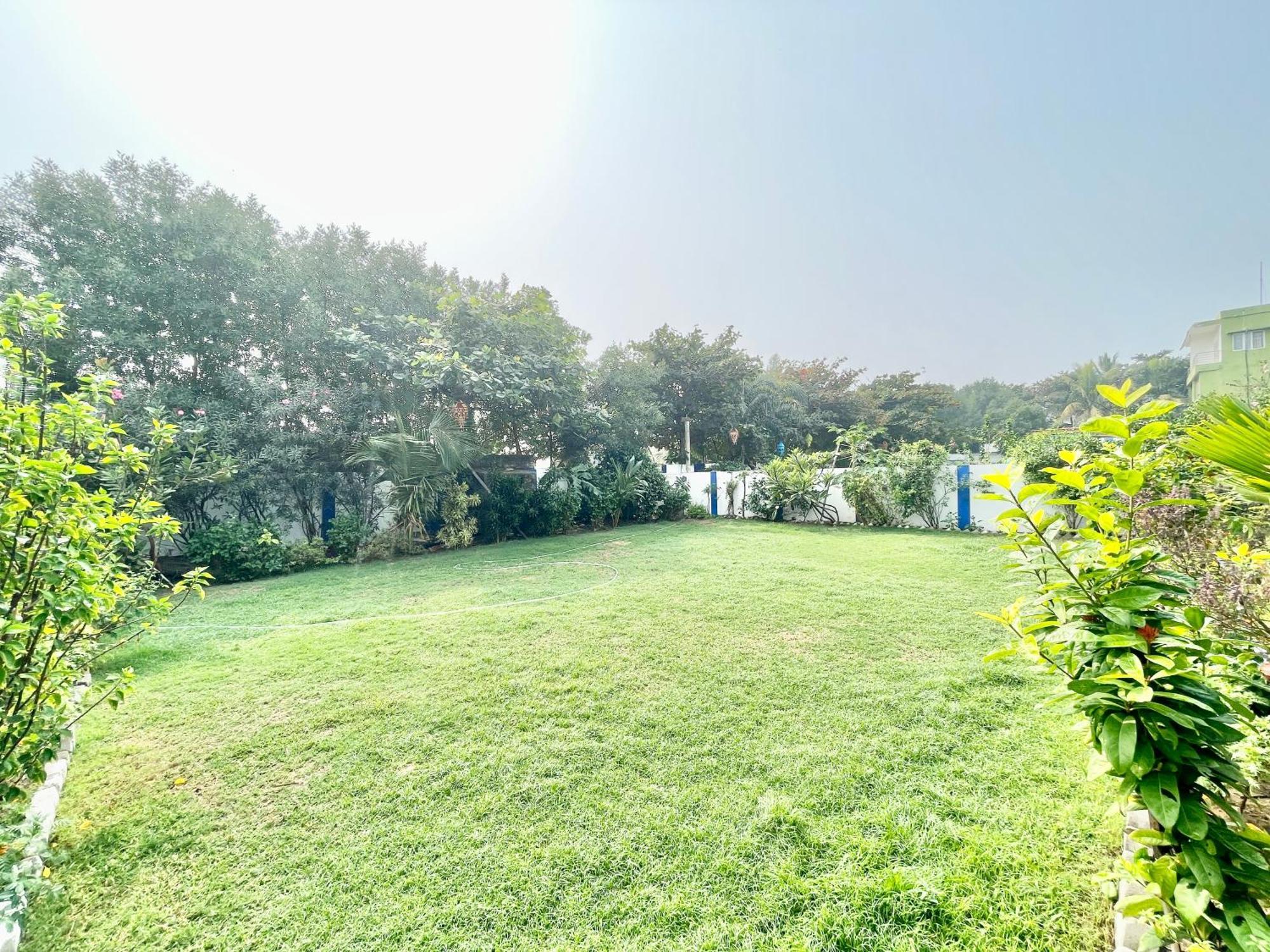 Hotel V-I Near Sea , Puri Private-Park -Gym-Spa Fully-Airconditioned-Hotel Lift-And-Parking-Facilities Breakfast-Included Buitenkant foto