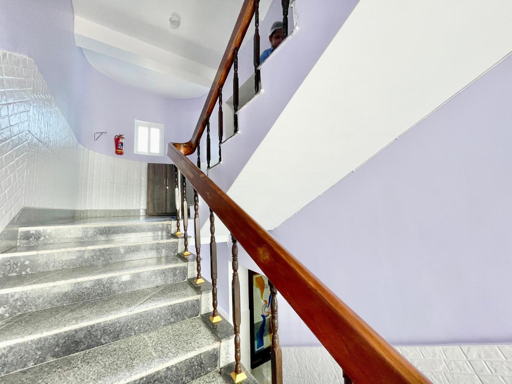 Hotel V-I Near Sea , Puri Private-Park -Gym-Spa Fully-Airconditioned-Hotel Lift-And-Parking-Facilities Breakfast-Included Buitenkant foto