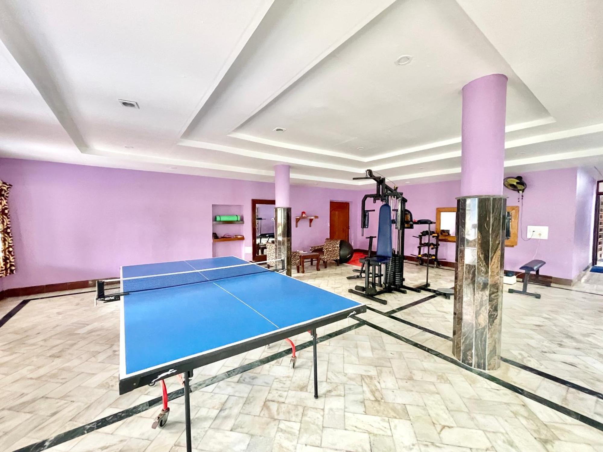 Hotel V-I Near Sea , Puri Private-Park -Gym-Spa Fully-Airconditioned-Hotel Lift-And-Parking-Facilities Breakfast-Included Buitenkant foto